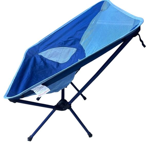 Adventuridge Lightweight Small Portable Blue Camp Chair and Bag 3.2lbs - Picture 2 of 13